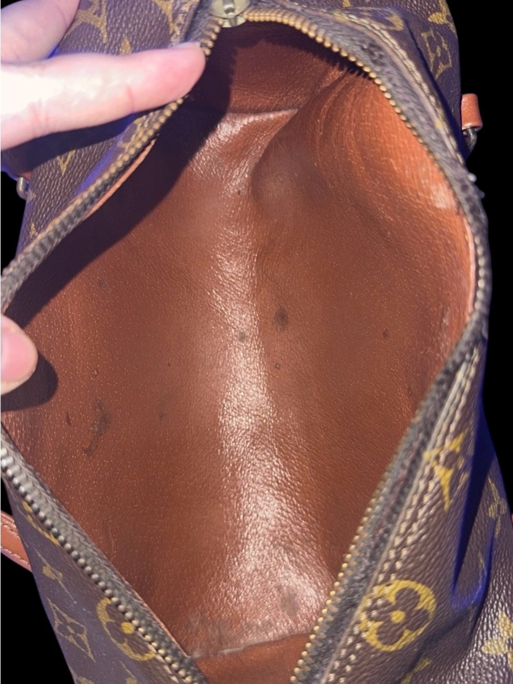 Authentic Louis Vuitton 1883 Brown Monogram Canvas Papillon Barrel Bag - Picture 7 of 14